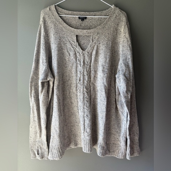 Torrid size 2 (2X) Pullover Cable Front Tunic Sweater, Taupe - Picture 2 of 7